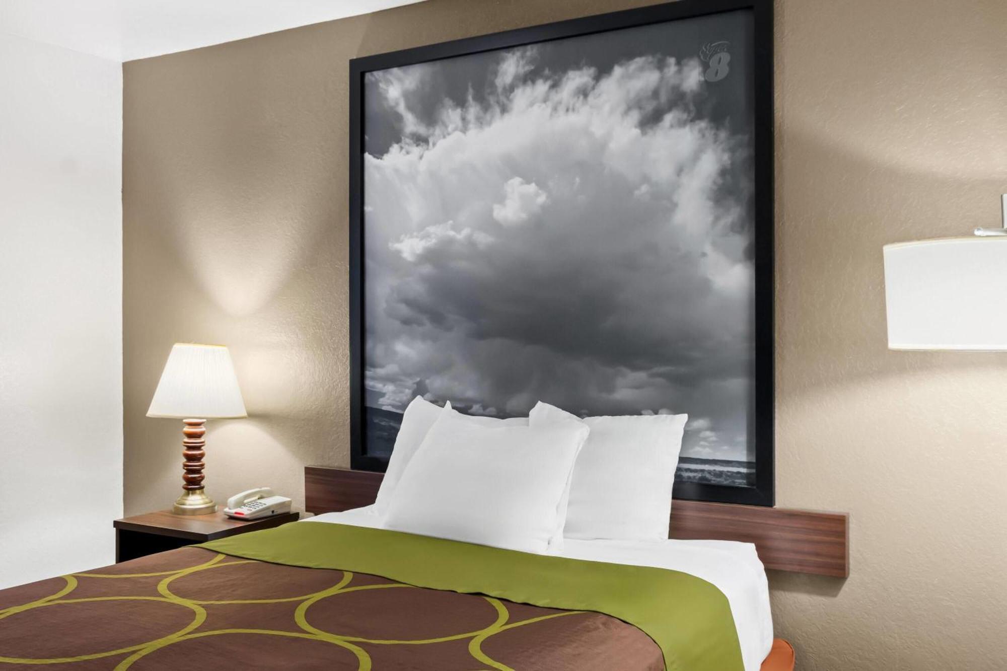 Hotel Super 8 By Wyndham