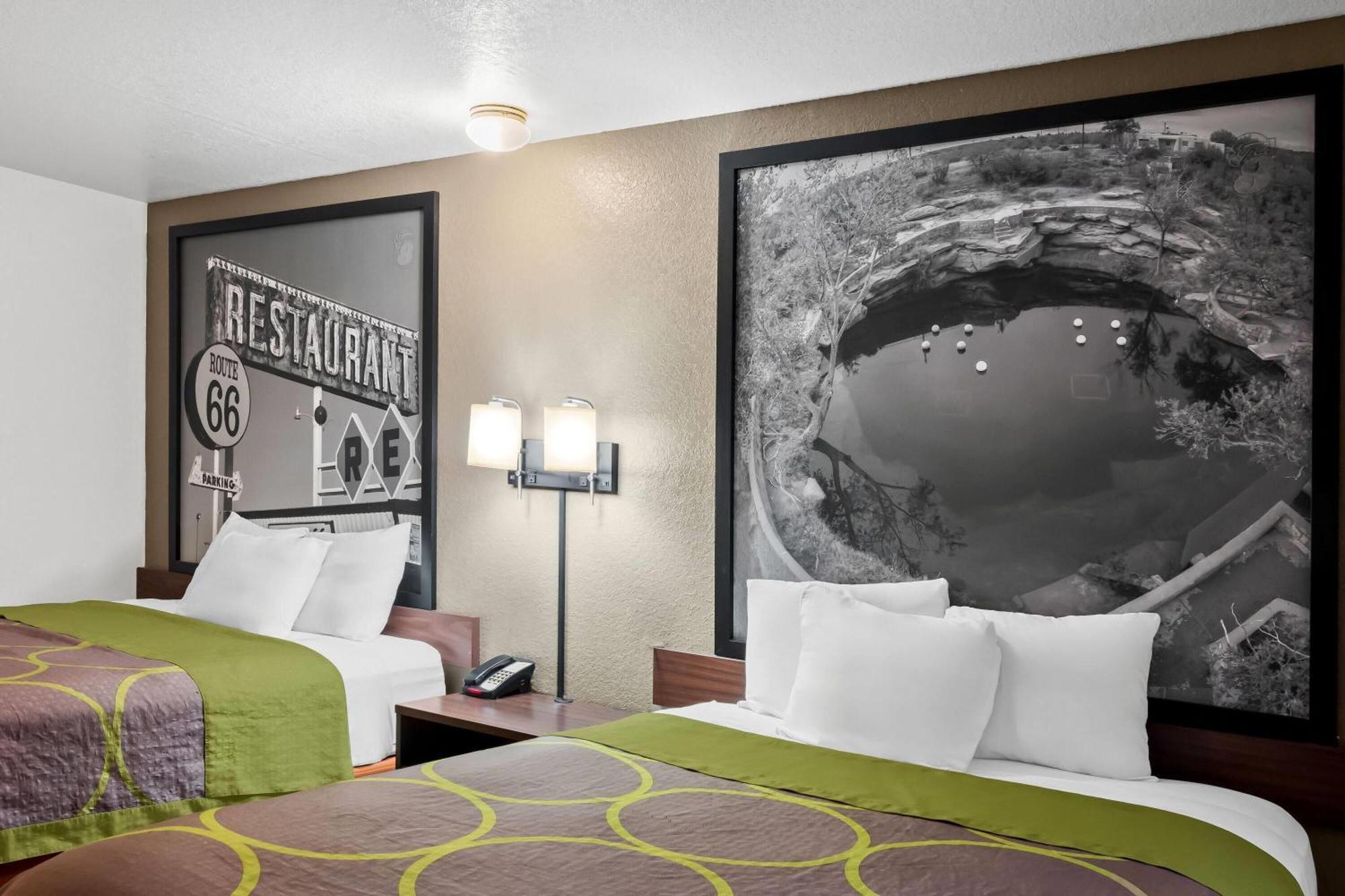 Super 8 By Wyndham Hotel Santa Rosa