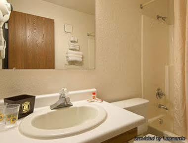 Hotel Super 8 By Wyndham
