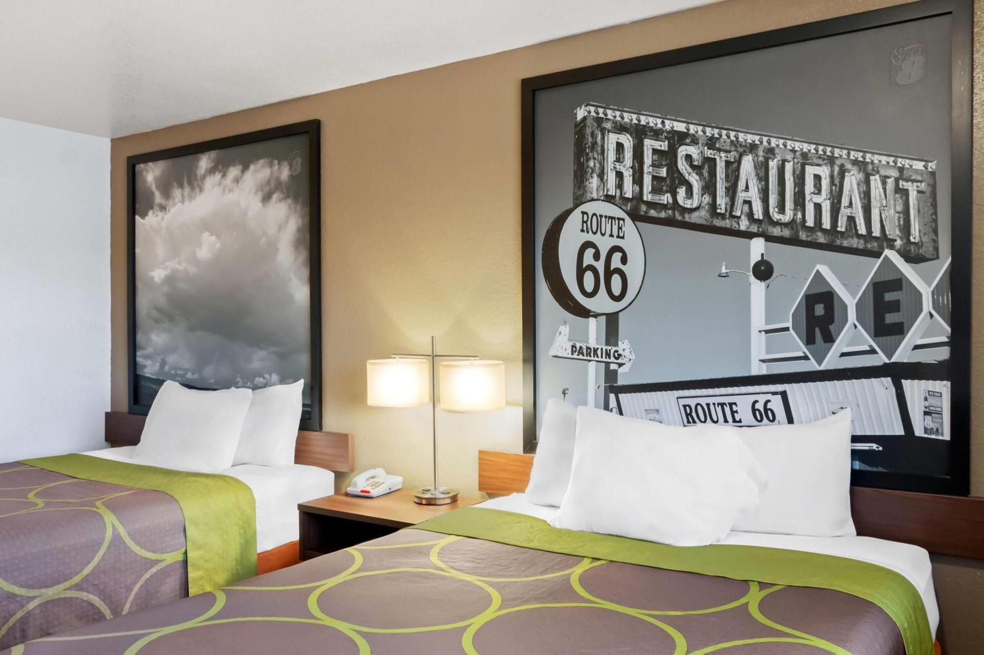 Hotel Super 8 By Wyndham Santa Rosa